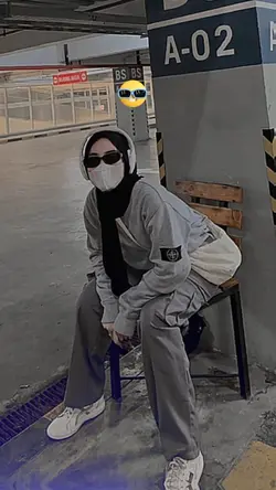 CUKUP 1 VIDEO+1 FOTO