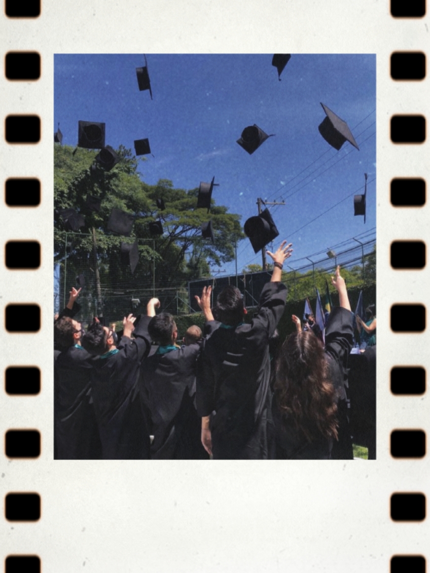 wisuda dump