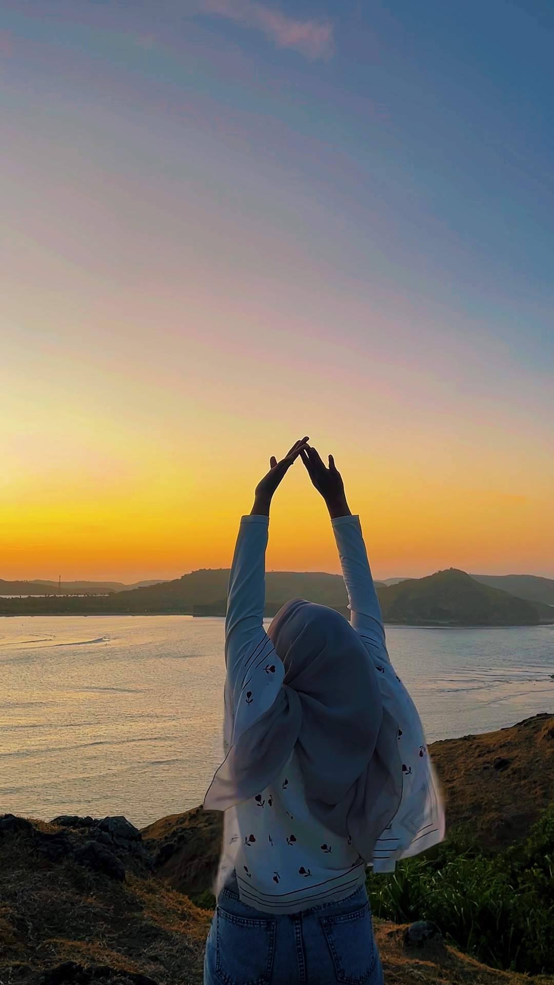 GoldenHour HD Sunset