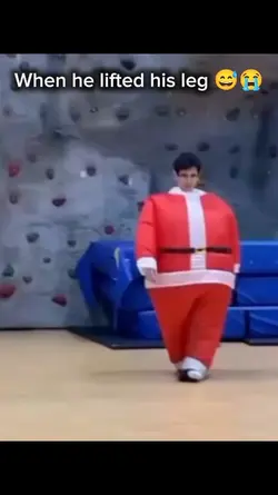 Santa is dancing 