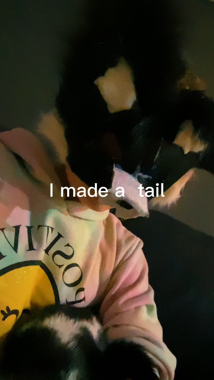 I made a tail🏳️‍🌈