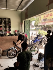 Bahan galau