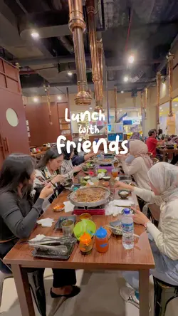 Lunch with friemds