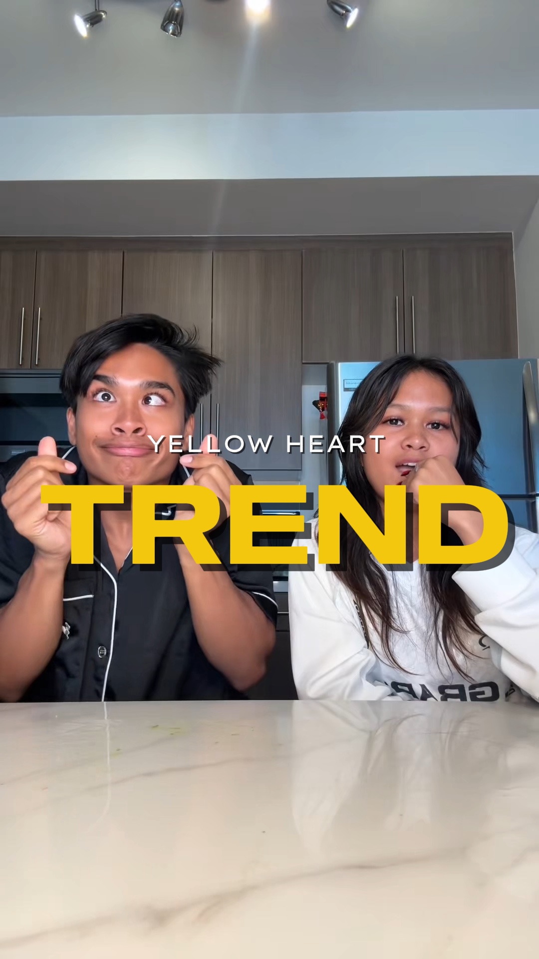 Tendencia de corazones amarillos