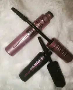 She loves mascara