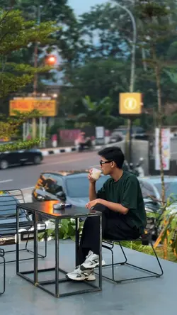 aesthetic cafe 