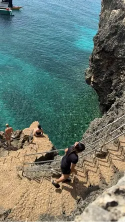 Inaya lang 