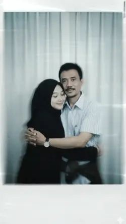 FOTBAR AYAH POLAROID