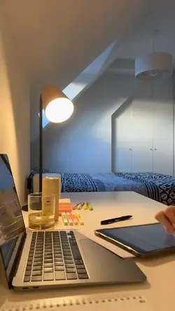 Vlog Study | 4ảnh