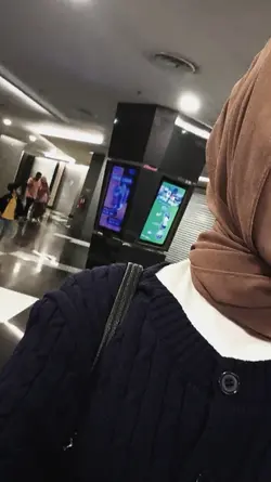 cinta segi tiga