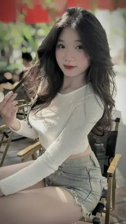 LÀ CON GÁI PHẢI XINH