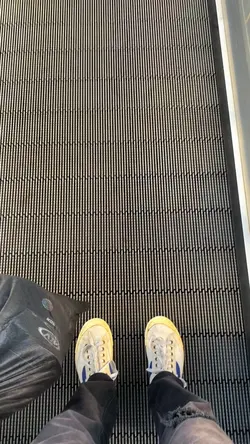 1 vidio 9 foto kiw 🔥