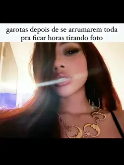 PRETTY GIRL LIVEPHOT