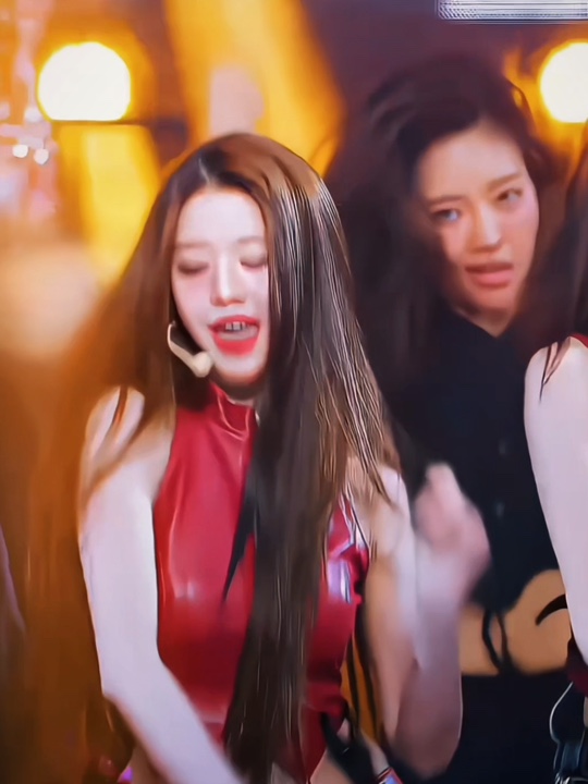 DANCE 