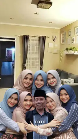 PUNYA 7 ISTERI