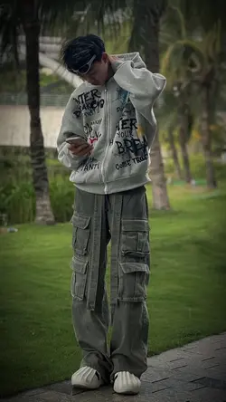 ခေက်စားနေ