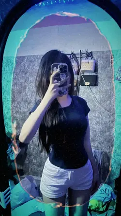 ใจเขาก็มีเธอใจเธอก็