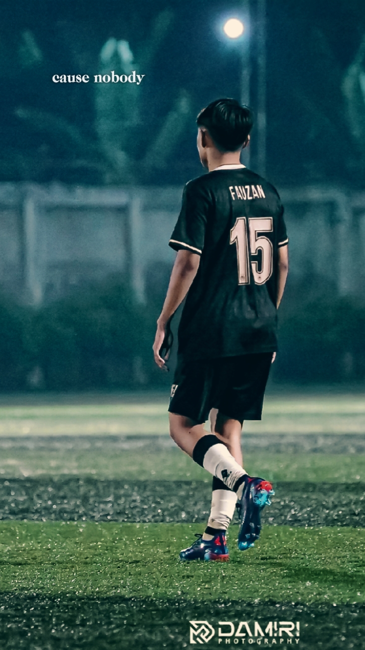 1 foto bola lirik