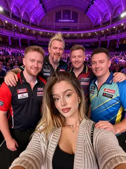 PDC Darts selfie
