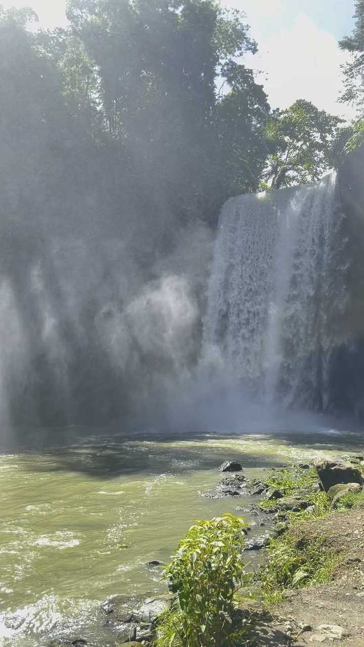water falls