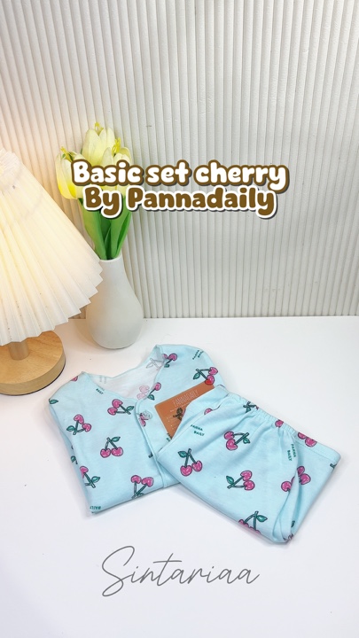 Baju bayi 'yi gözden geçirin
