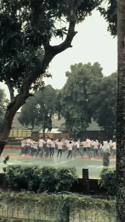 tentang kau dan ujan