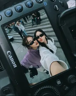 aesthetic frame