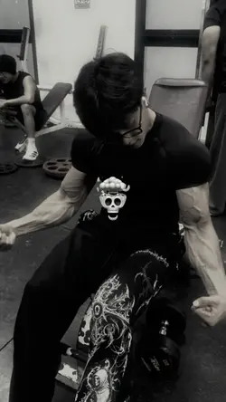 Gym Skullface 