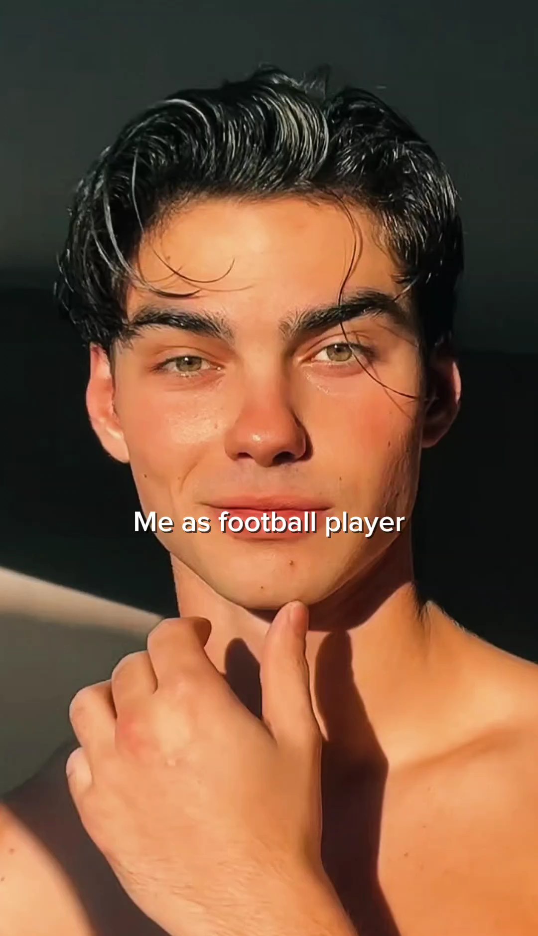 FUTBOL OYUNCUSU 