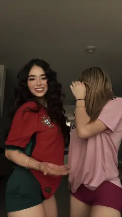 dance slowkotion