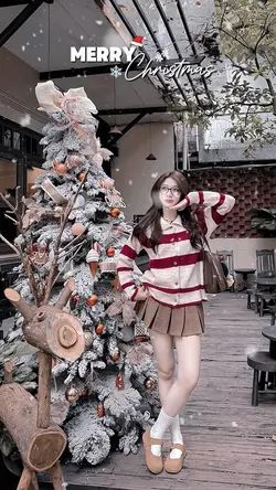 Mẫu Giáng Sinh