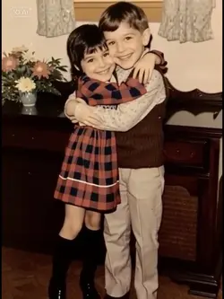 Hug Old Photo 
