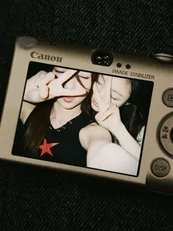 Camera frame | 1 pic