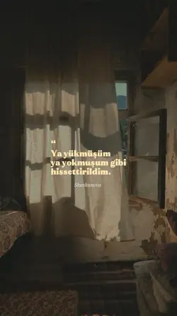 Yokmuşum gibi…
