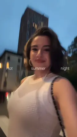 HOT SUMMER NIGHT
