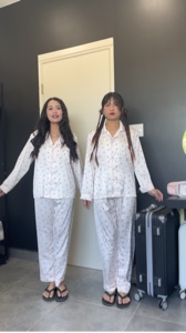Nhiu 비디오 
