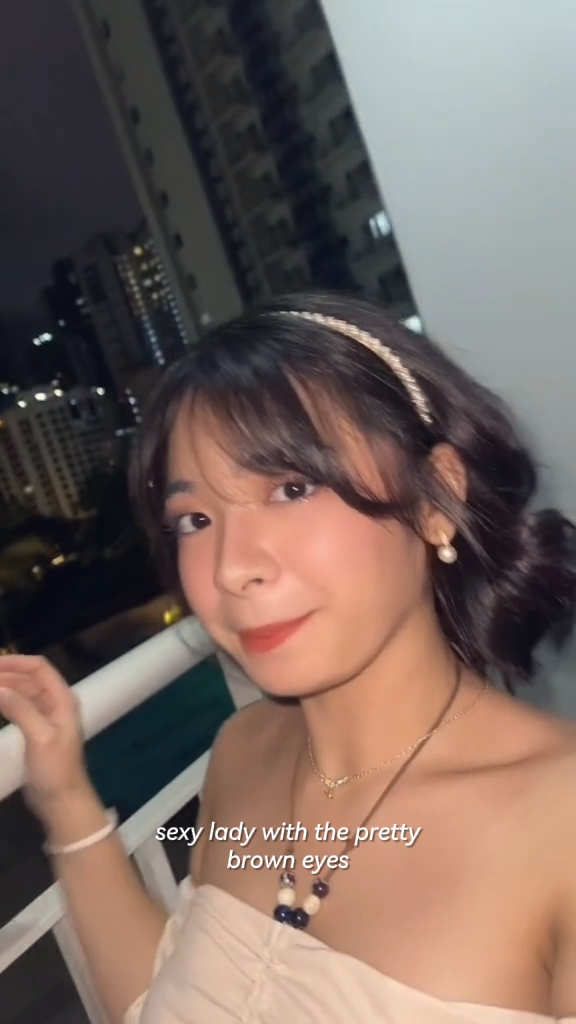 Seksi bayan a-