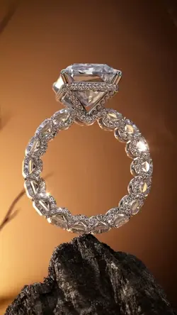 Luxury Ring