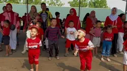 LOMBA AGUSTUS