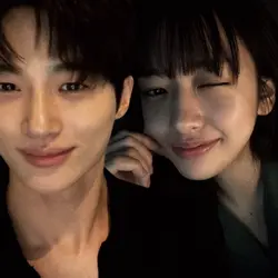 selca with wooseok 