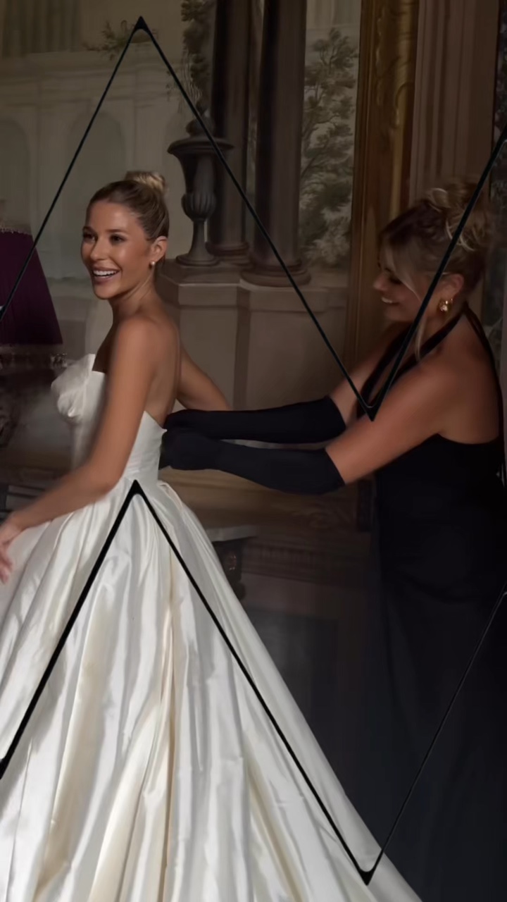 Wedding clothes 