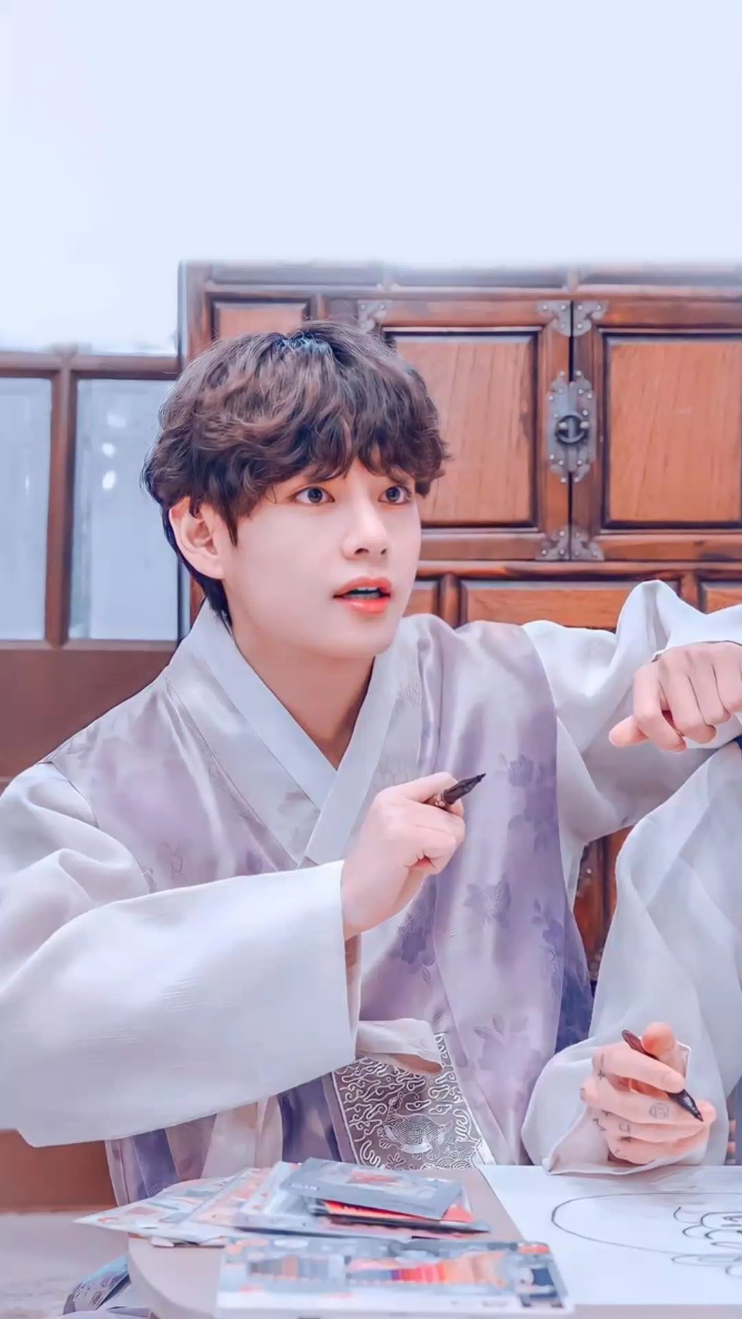 मन्दिरको दैलोबाट