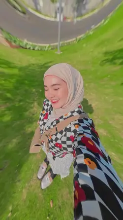 efek 0,5 tinggi