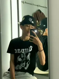 bruh live foto for u