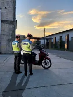PRANK TILANG POLISI