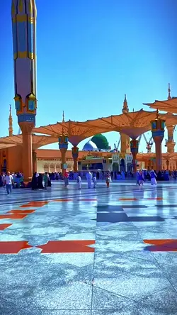 Thalaal badru alaina