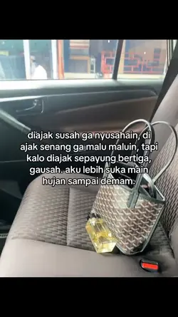 suka main hujan