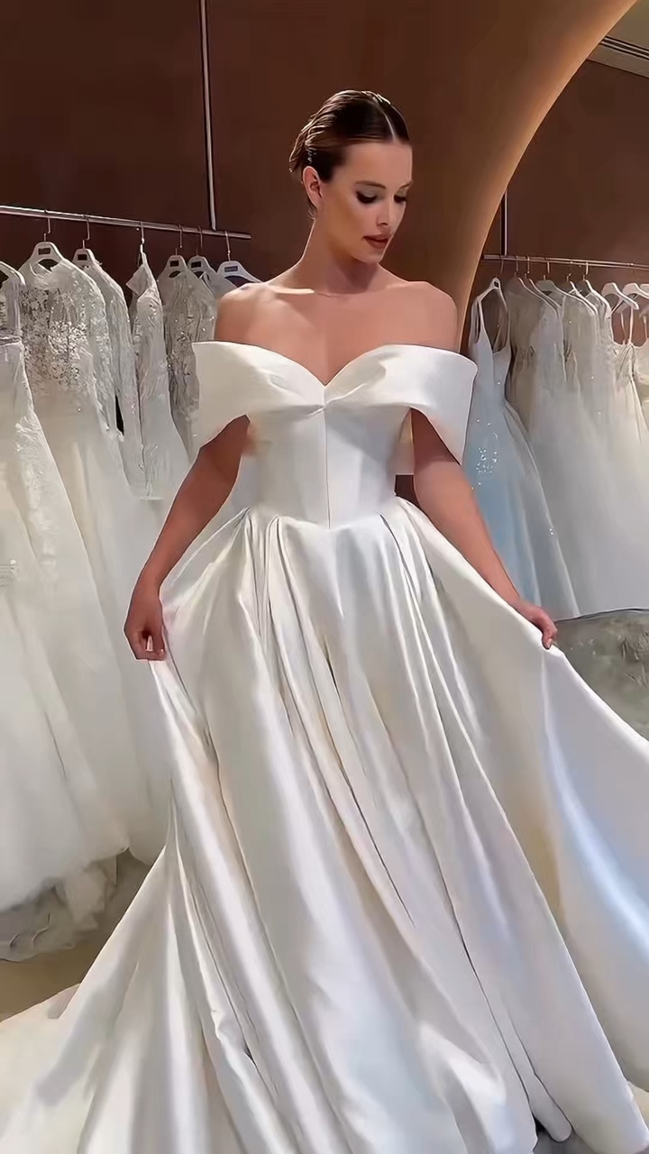Wedding clothes 