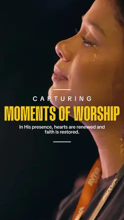 MOMENTS OF WORSHIP