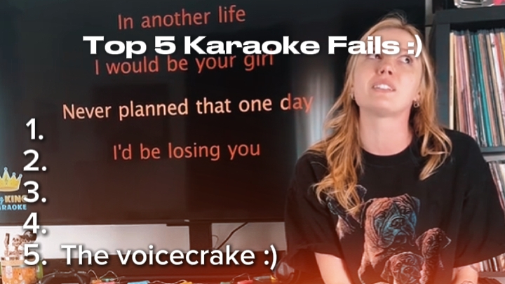 BLIND KARAOKE